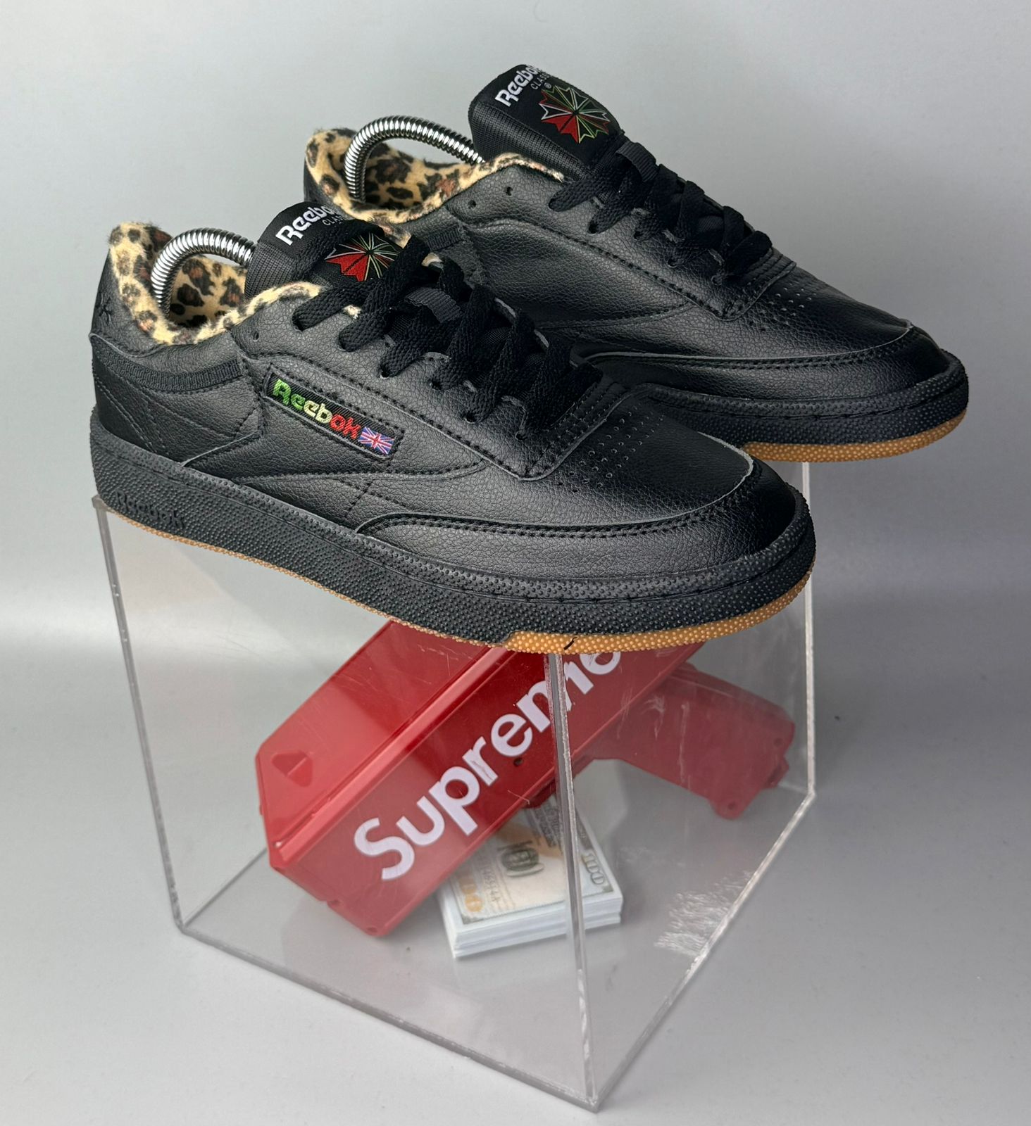 REEBOK